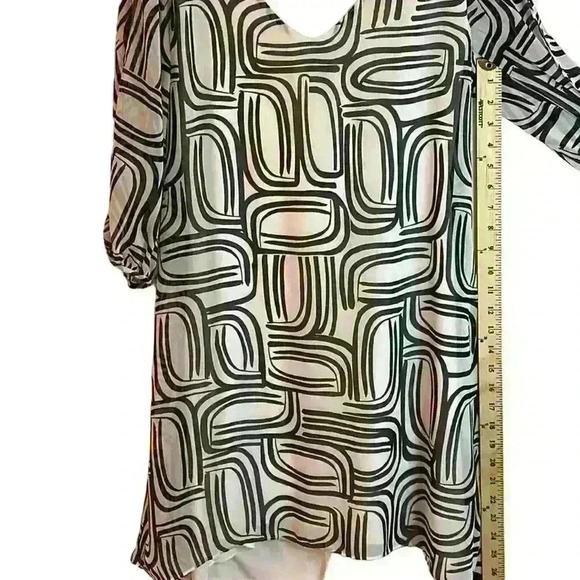 Bisou Bisou Black & White Geo Pattern Dress Size 4 - Picture 3 of 5